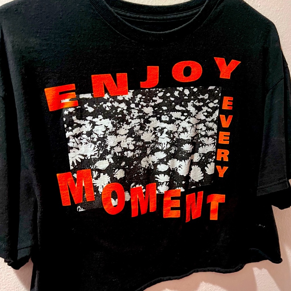 Black Crop Top “enjoy every moment” So comfortable